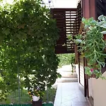 In Sabunike With Terrace, Air Conditioning, Wi-fi شقة *