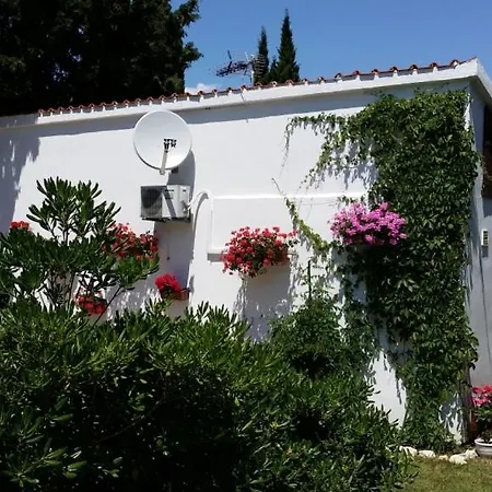 In Sabunike With Terrace, Air Conditioning, Wi-fi Privlaka (Zadar)