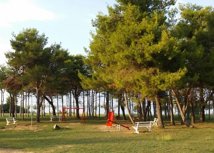 In Sabunike With Terrace, Air Conditioning, Wi-fi דירה *